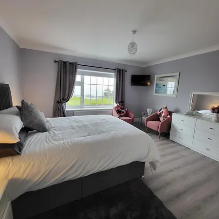 بيت خشبي Ashbury House *