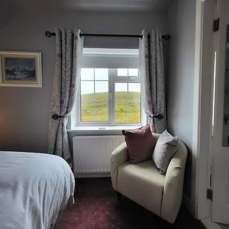 Ashbury House * كيل